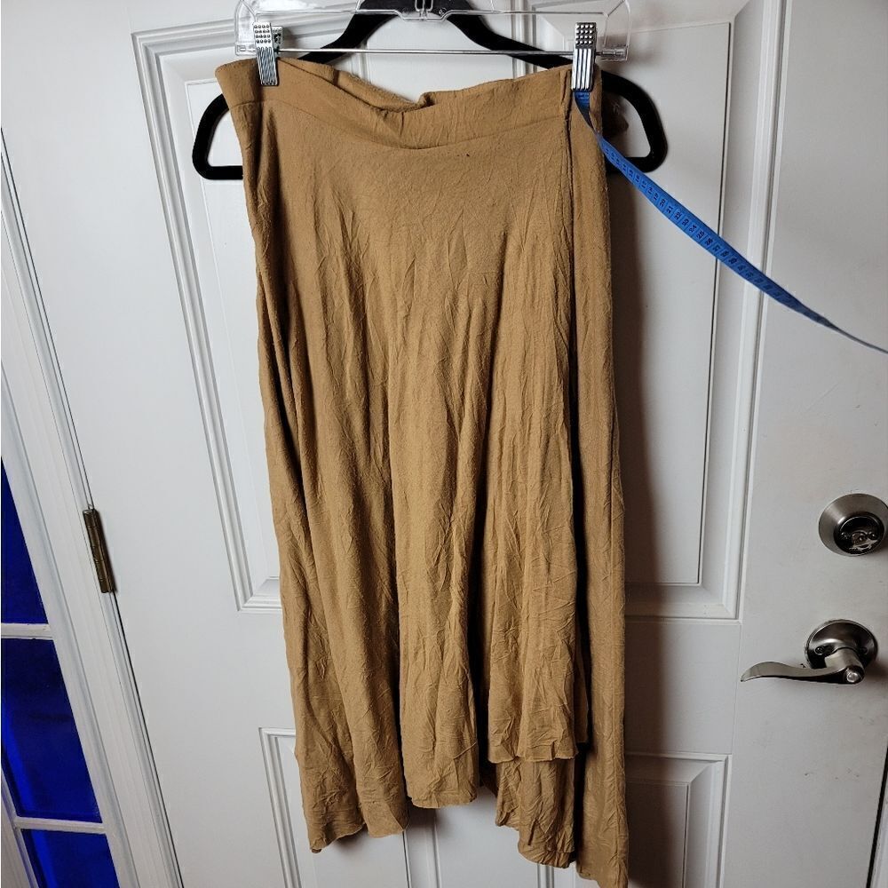 Hi low hem skirt